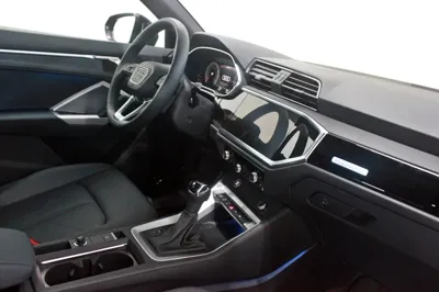 Audi Q3 2026, 200 км, за 32232.85 USD - фото 20