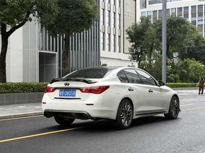 Infiniti Q50L 2016, 123000 км, за 7327.7 USD - фото 9