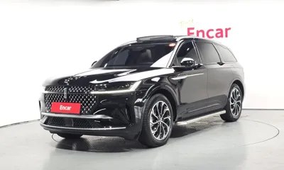 Lincoln Nautilus · 2025 год
