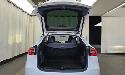 Tesla Model Y 2021, 86966 км, за 19478.84 USD - фото 20