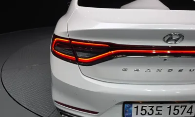 Hyundai Grandeur 2018, 144145 км, за 7811.08 USD - фото 23