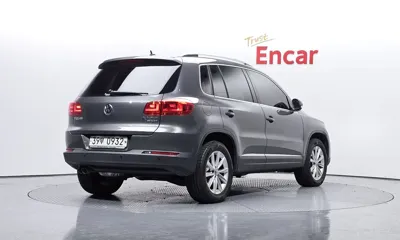 Volkswagen Tiguan 2016, 87848 км, за 5590.64 USD
