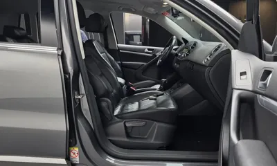 Volkswagen Tiguan 2016, 87848 км, за 5590.64 USD - фото 10