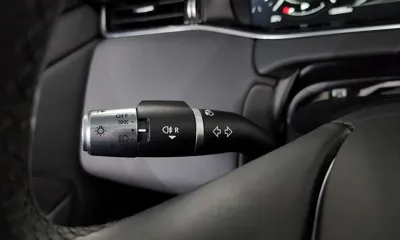 Land Rover Range Rover Evoque 2022, 32393 км, за 23412.72 USD - фото 28