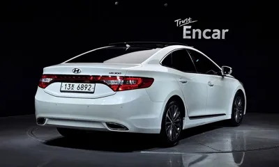 Hyundai Grandeur 2014, 155881 км, за 4926.43 USD