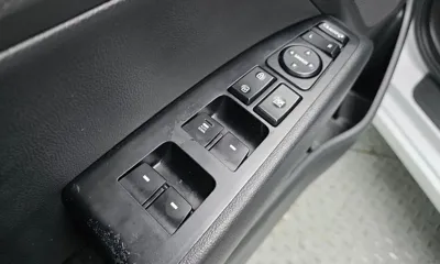Hyundai Avante 2018, 198443 км, за 4095.43 USD - фото 12