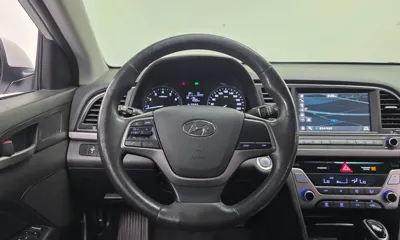 Hyundai Avante 2018, 198443 км, за 4095.43 USD - фото 14
