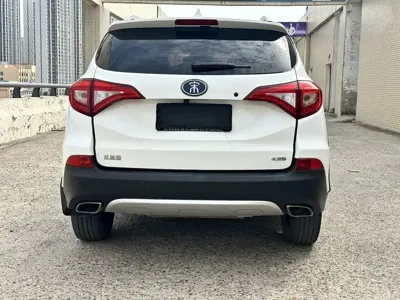 BYD New Energy 2017, 64000 км, за 3648.15 USD