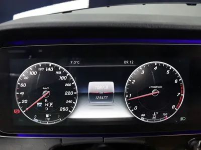 Mercedes-Benz E-Class 2017, 125471 км, за 14212.07 USD - фото 6