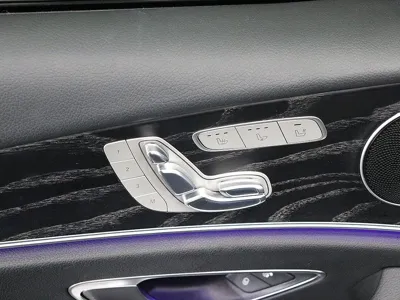 Mercedes-Benz E-Class 2017, 125471 км, за 14212.07 USD - фото 11