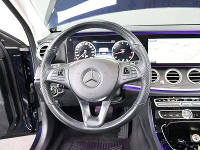 Mercedes-Benz E-Class 2017, 125471 км, за 14212.07 USD - фото 14