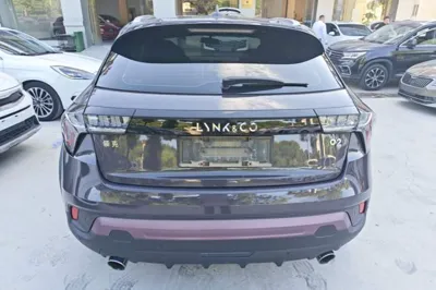 Lynk & Co 02 2019, 104400 км, за 9223 USD