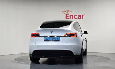 Tesla Model Y 2021, 50402 км, за 22909.28 USD