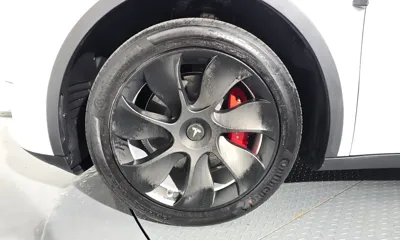 Tesla Model Y 2021, 50402 км, за 22909.28 USD