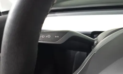 Tesla Model Y 2021, 50402 км, за 22909.28 USD - фото 19