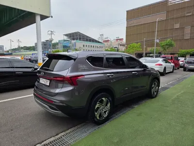 Hyundai Santafe 2021, 123671 км, за 12340.82 USD