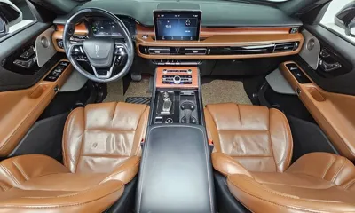 Lincoln Aviator 2020, 60025 км, за 24380.57 USD - фото 7