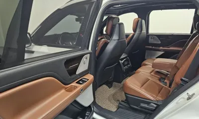 Lincoln Aviator 2020, 60025 км, за 24380.57 USD - фото 11