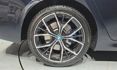 BMW 5-Series 2023, 42643 км, за 31528.3 USD