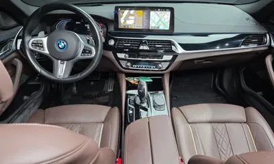 BMW 5-Series 2023, 42643 км, за 31528.3 USD - фото 7