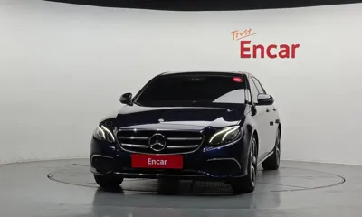 Mercedes-Benz E-Class 2020, 32888 км, за 18379.94 USD