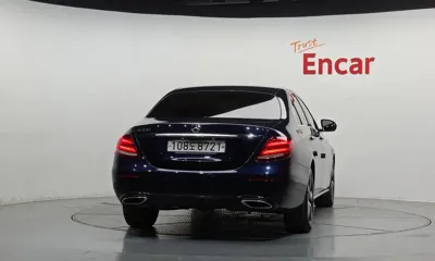 Mercedes-Benz E-Class 2020, 32888 км, за 18379.94 USD