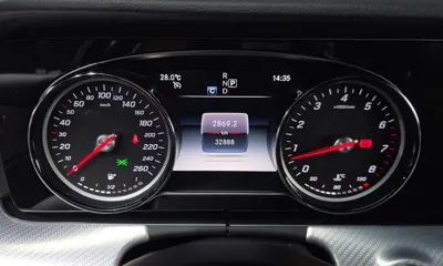 Mercedes-Benz E-Class 2020, 32888 км, за 18241.05 USD - фото 8