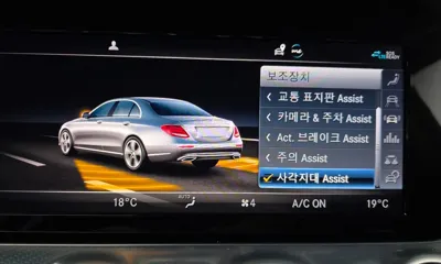Mercedes-Benz E-Class 2020, 32888 км, за 18241.05 USD - фото 16