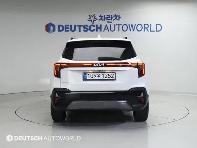 Kia Seltos 2024, 25208 км, за 16673.23 USD
