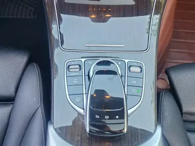 Mercedes-Benz C-Class 2015, 130000 км, за 9681.98 USD - фото 20