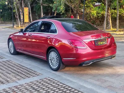 Mercedes-Benz C-Class 2015, 130000 км, за 9681.98 USD - фото 28