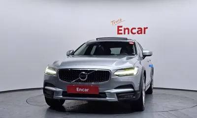 Volvo V90 2017, 87446 км, за 18301.95 USD