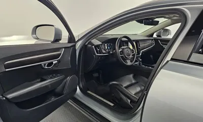 Volvo V90 2017, 87446 км, за 18301.95 USD - фото 10