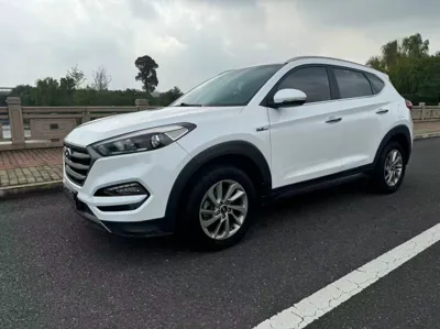 Hyundai Tucson · 2015 год