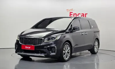Kia Canival · 2019 год
