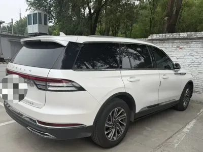 Lincoln Aviator 2022, 25000 км, за 33842.78 USD