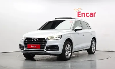 Audi Q5 · 2020 год