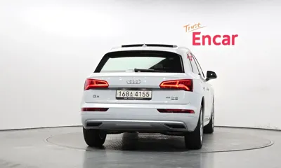Audi Q5 2020, 92441 км, за 16436.47 USD