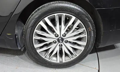 Kia K7 2020, 71871 км, за 13683.25 USD - фото 21