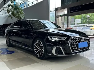 Audi A8 2024, 25000 км, за 82217.13 USD