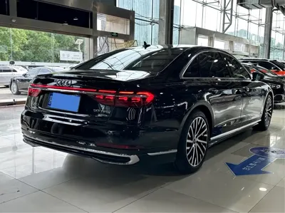Audi A8 2024, 25000 км, за 82217.13 USD