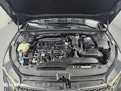 Kia K5 2022, 121915 км, за 12096.78 USD
