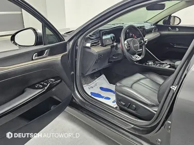 Kia K5 2022, 121915 км, за 12012.6 USD - фото 10