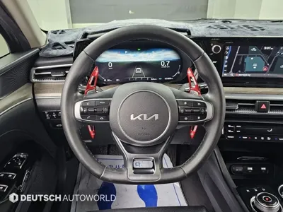 Kia K5 2022, 121915 км, за 12012.6 USD - фото 12