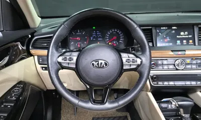 Kia K7 2016, 208993 км, за 5579.62 USD - фото 13