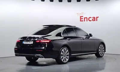 Mercedes-Benz E-Class 2021, 50717 км, за 29628.17 USD