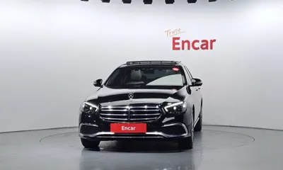 Mercedes-Benz E-Class 2021, 50717 км, за 29628.17 USD