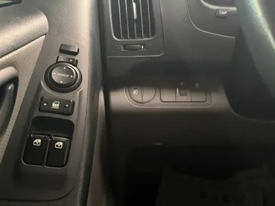 Hyundai Starex 2016, 267091 км, за 3818.03 USD - фото 17