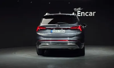 Hyundai Santafe 2023, 47724 км, за 65000.3 USD