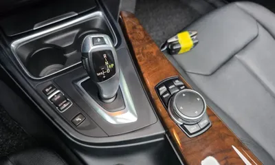BMW 3-Series 2015, 115889 км, за 6104.77 USD - фото 9